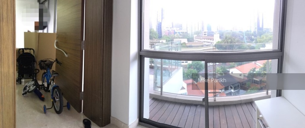 Latitude (D10), Condominium #117101772